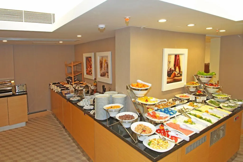 Efeler Hotel Aydın 3*,