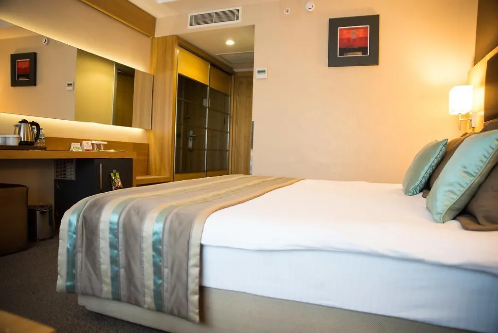 Efeler Hotel Aydın 3*,